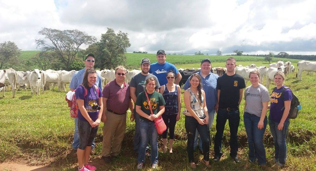 Fazenda SAP recebe a visita de universitários da Western Illinois University de Macomb – USA